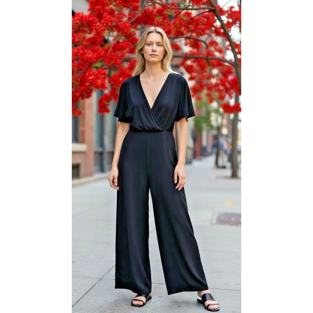 Marina NEW! Nordstrom womens black v-neck jumpsuit wide leg sz 8 clubwear glam
